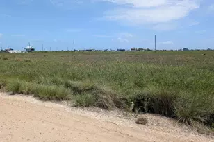 501 Oceania St, Sargent, TX 77414 - Photo 1