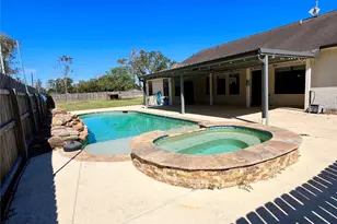 1782 Burning Stone Dr, Boling, TX 77420 - Photo 39