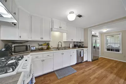 1607 Libbey Drive, Houston, TX 77018 - Photo 5