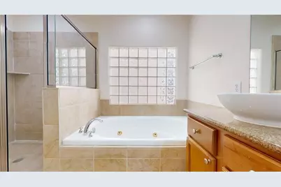 1502 Birdsall Street, Houston, TX 77007 - Photo 33
