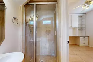 1502 Birdsall St, Houston, TX 77007 - Photo 9