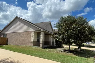 5811 Ranch Riata Ct, Katy, TX 77449 - Photo 5