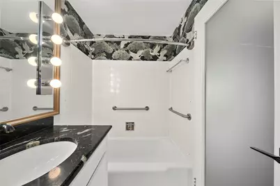 1400 Hermann Drive #3F, Houston, TX 77004 - Photo 27