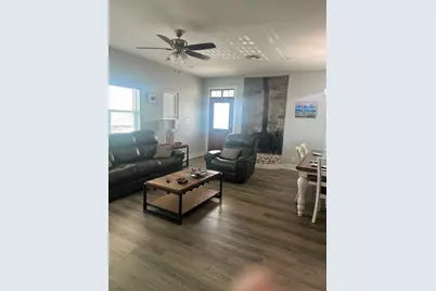 520 W Avenue A, Port Aransas, TX 78373 - Photo 3
