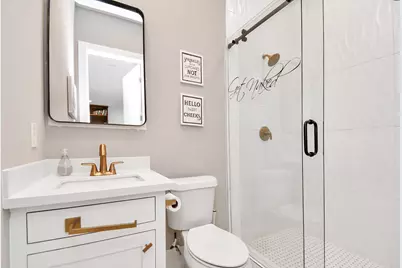 2303 Yupon Street, Houston, TX 77006 - Photo 47