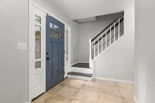 8322 Hot Springs Dr, Houston, TX 77095 - Photo 9