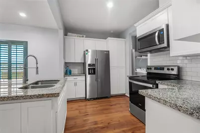 3108 Indiana Street, Baytown, TX 77520 - Photo 7