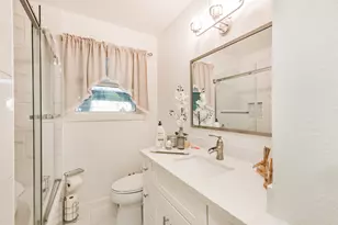 5002 Beechnut St, Houston, TX 77096 - Photo 35