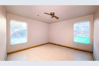 748 County Road 296D, Alvin, TX 77511 - Photo 7