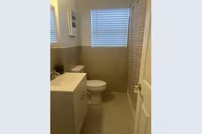 102 Forest Oaks Ln, Lake Jackson, TX 77566 - Photo 13