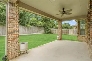 21715 Rose Maris Ln, Tomball, TX 77377 - Photo 15