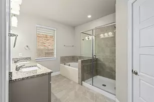 21715 Rose Maris Ln, Tomball, TX 77377 - Photo 3