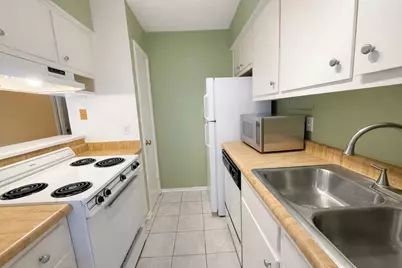 8223 Kingsbrook Road #215, Houston, TX 77024 - Photo 9