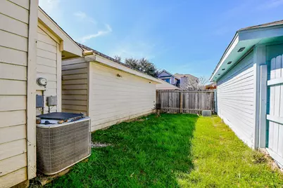 8628 Beechcrest Street, Houston, TX 77083 - Photo 19