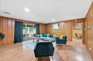 3495 Redwood Dr, Beaumont, TX 77703 - Photo 5