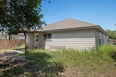 9106 Laguna Rio, San Antonio, TX 78251 - Photo 9
