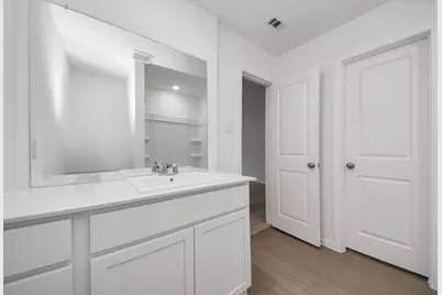 13499 Bay Springs Dr, Conroe, TX 77303 - Photo 31