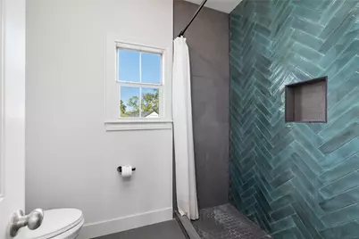 516 W 30th Street, Houston, TX 77018 - Photo 37