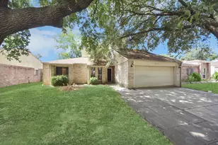 4019 Adonis Dr, Spring, TX 77373 - Photo 3