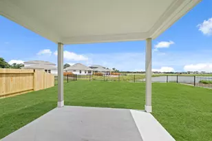 3521 Monroe St, Bay City, TX 77414 - Photo 3