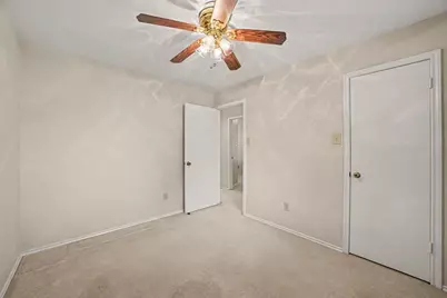10038 Wayward Wind Lane, Houston, TX 77064 - Photo 21