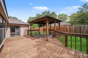 10038 Wayward Wind Ln, Houston, TX 77064 - Photo 31