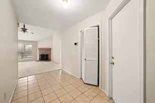 10038 Wayward Wind Ln, Houston, TX 77064 - Photo 7