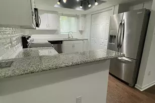 5005 Georgi Ln, Houston, TX 77092 - Photo 5