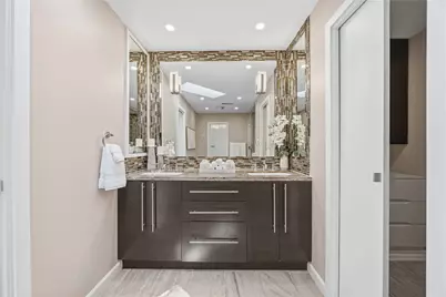 619 Rancho Bauer Drive, Houston, TX 77079 - Photo 29