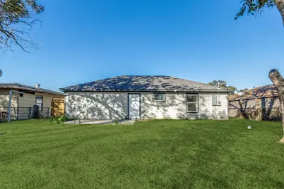 5874 Belcrest Street, Houston, TX 77033 - Photo 25