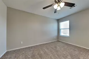 9961 Yearling Pl, Conroe, TX 77385 - Photo 17