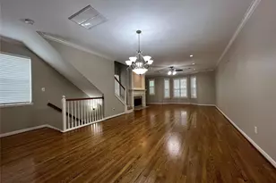 1323 Oneil St, Houston, TX 77019 - Photo 5