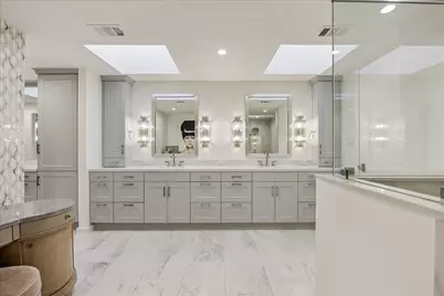 45 Briar Hollow #6, Houston, TX 77027 - Photo 39