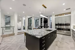 45 Briar Hollow, Houston, TX 77027 - Photo 11