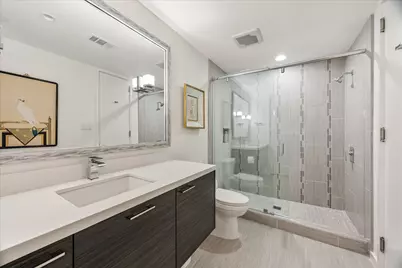 45 Briar Hollow #6, Houston, TX 77027 - Photo 41