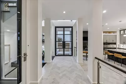 45 Briar Hollow #6, Houston, TX 77027 - Photo 5