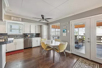 22922 Lunes Street, Galveston, TX 77554 - Photo 11