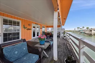 22922 Lunes St, Galveston, TX 77554 - Photo 25