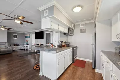 22922 Lunes Street, Galveston, TX 77554 - Photo 15