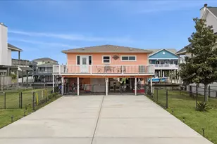 22922 Lunes St, Galveston, TX 77554 - Photo 3