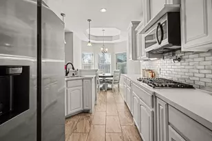 714 S Kansas St, La Porte, TX 77571 - Photo 13