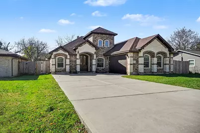 714 S Kansas Street, La Porte, TX 77571 - Photo 3