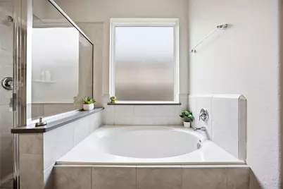 7606 Cottonwood Falls Drive, Spring, TX 77379 - Photo 19