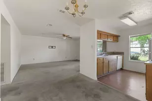 217 Lazy Ln, Conroe, TX 77301 - Photo 7