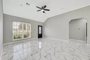 13041 Donegal Way, Houston, TX 77047 - Photo 11