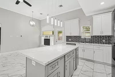 13041 Donegal Way, Houston, TX 77047 - Photo 7