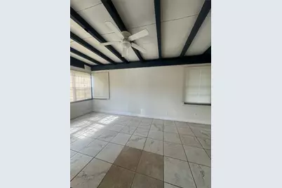 9113 Oak Knoll Lane, Houston, TX 77078 - Photo 9