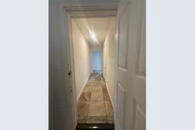 9113 Oak Knoll Lane, Houston, TX 77078 - Photo 19