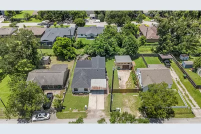 1913 Thonig Road, Houston, TX 77055 - Photo 9