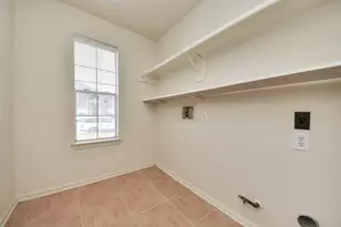 12207 Meadow Ln Ct, Meadows Place, TX 77477 - Photo 11